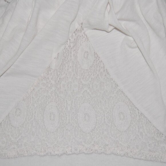 Me.n.u Girls, Juniors Size L (Bust: 33") Shirt, 3/4 Sleeve, Crochet Details - Picture 5 of 8